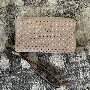 Michael Kors JST Large Flat Phone Wallet